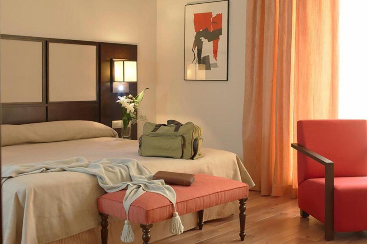 Hotel Isla De La Garena Αλκαλά ντε Ενάρες Εξωτερικό φωτογραφία