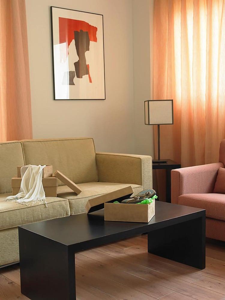 Hotel Isla De La Garena Αλκαλά ντε Ενάρες Εξωτερικό φωτογραφία