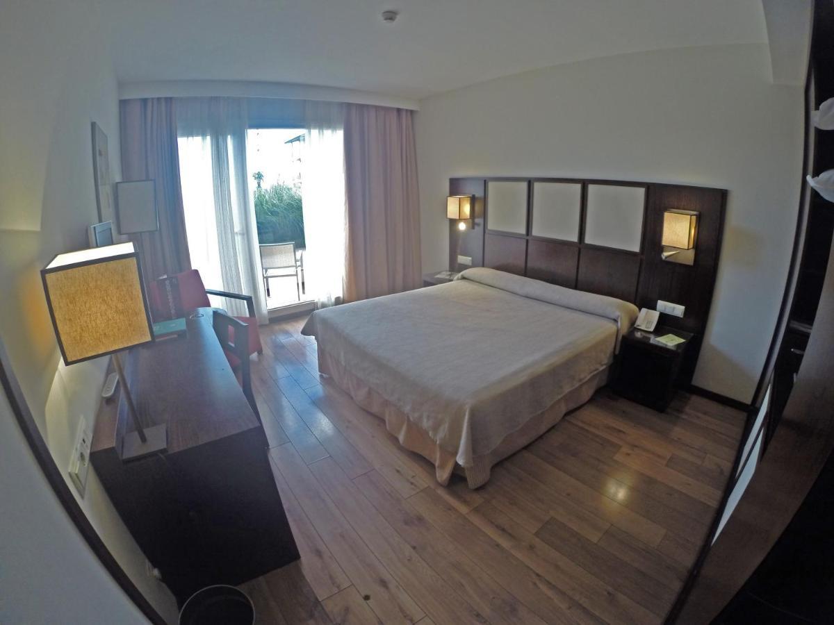 Hotel Isla De La Garena Αλκαλά ντε Ενάρες Εξωτερικό φωτογραφία