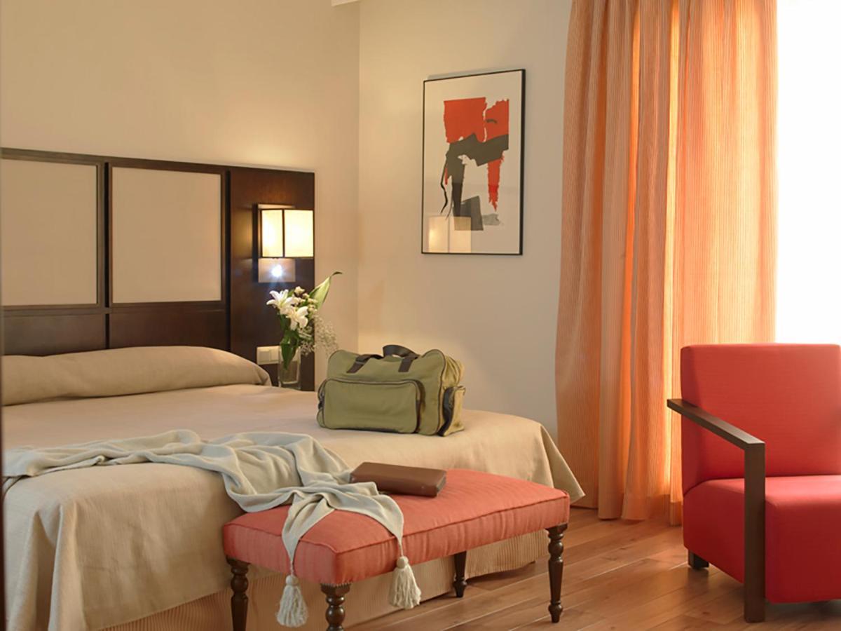 Hotel Isla De La Garena Αλκαλά ντε Ενάρες Δωμάτιο φωτογραφία