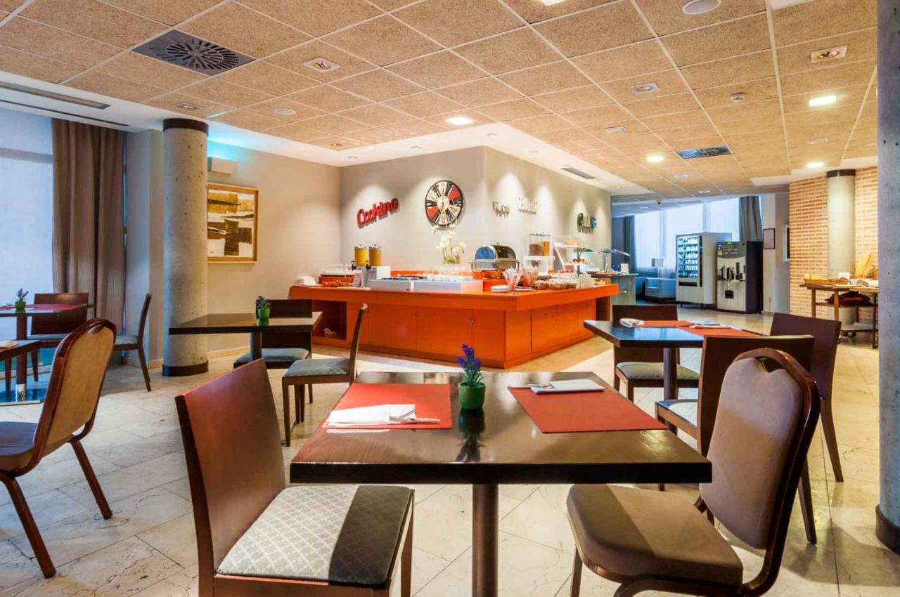 Hotel Isla De La Garena Αλκαλά ντε Ενάρες Εξωτερικό φωτογραφία