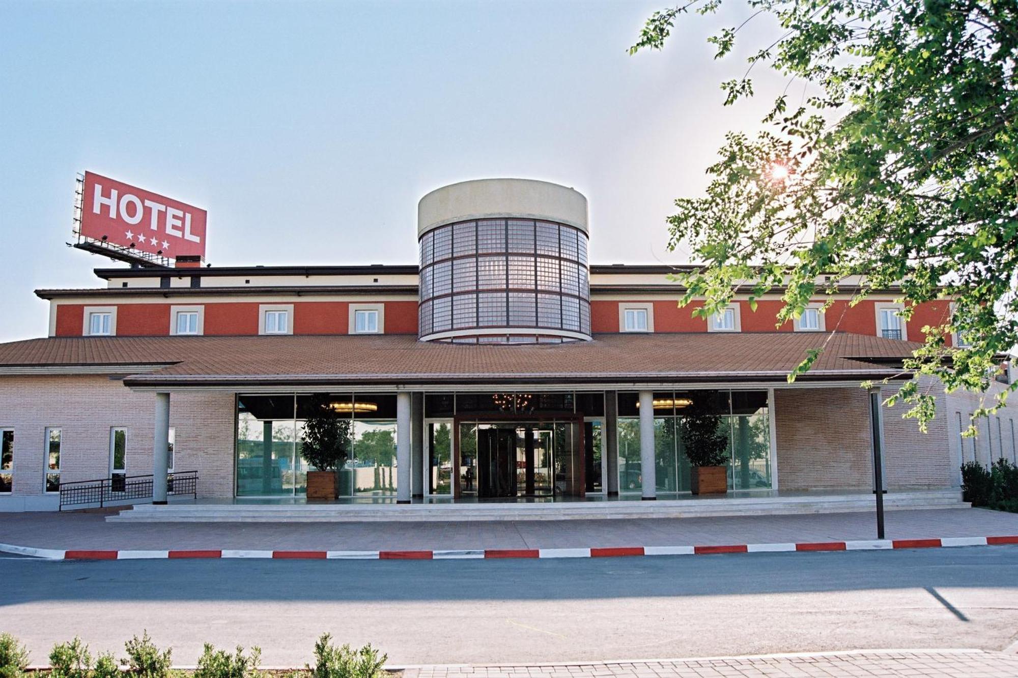 Hotel Isla De La Garena Αλκαλά ντε Ενάρες Εξωτερικό φωτογραφία