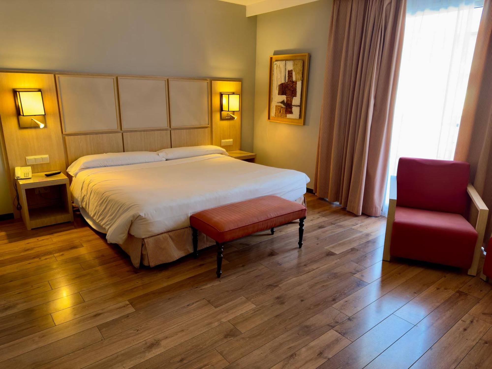 Hotel Isla De La Garena Αλκαλά ντε Ενάρες Εξωτερικό φωτογραφία