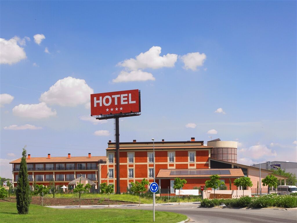Hotel Isla De La Garena Αλκαλά ντε Ενάρες Εξωτερικό φωτογραφία